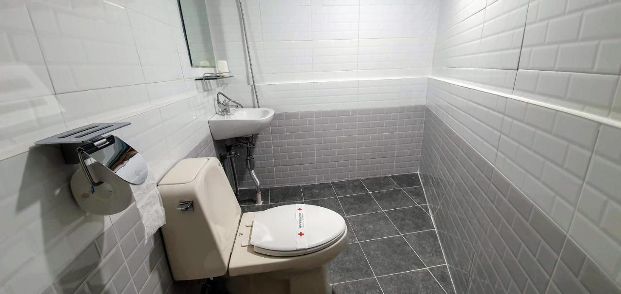 New Sun Guesthouse Myeongdong Seoul Eksteriør billede
