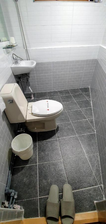 New Sun Guesthouse Myeongdong Seoul Eksteriør billede